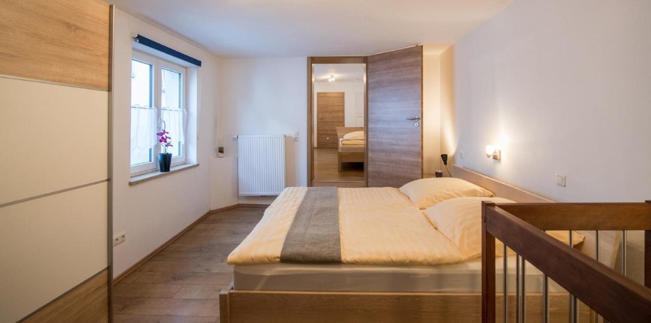 Ferienwohnungen Schmid Regensburg Dış mekan fotoğraf
